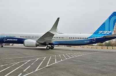 Yeni Boeing 737 Max ilk uçuşunu gerçekleştirdi